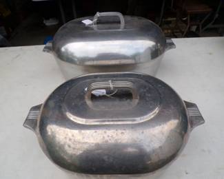 Both Sizes of Magnalite Roasters