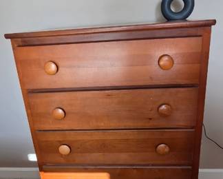 Solid wood Chest of Drawers