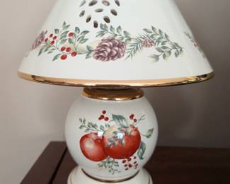 Lenox Boxwood & Pine votive candle lamp