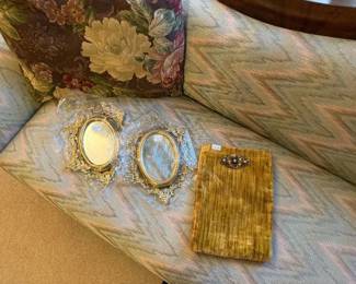 Decorative Mirrors 