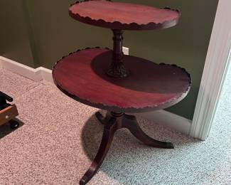 Cherry plant stand
