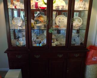 CHERRY CHINA CABINET,asst. glasswarwe FENTONORREFORS WEDGEWOO, WATERFORD