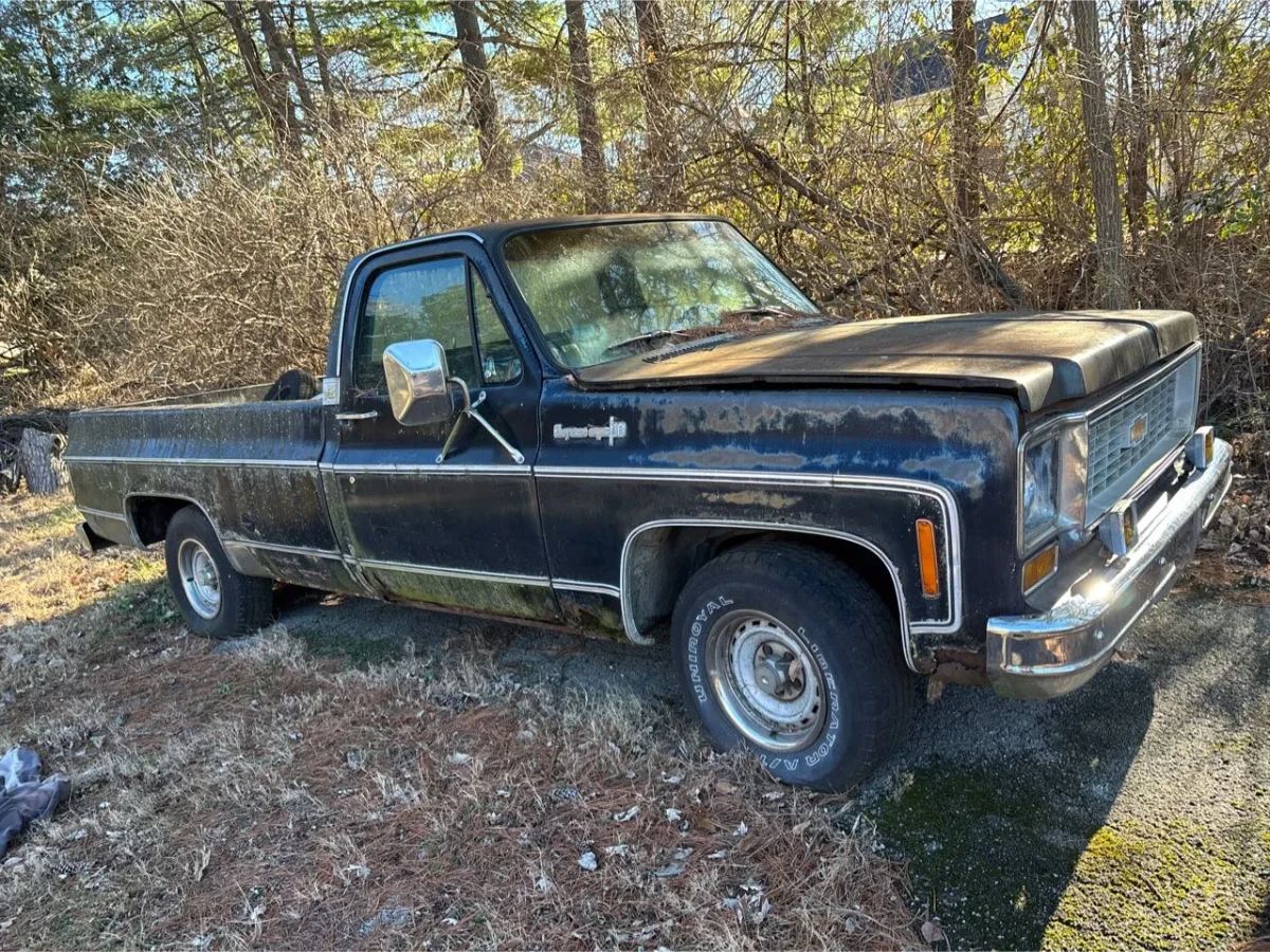  01 Chevrolet Cheyenne Super 10 Truck