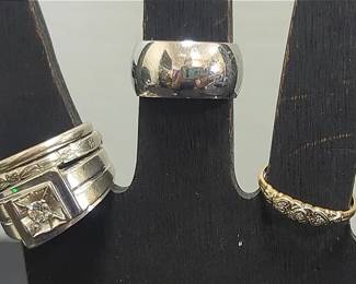  06 White Gold and Diamond Rings