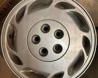 Original 1993 Ford Thunderbird Alloy Wheels with Center Caps 4 Qty