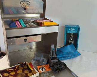 Dog Grooming Case And Grooming Materials Mystery Lot