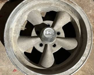 Vintage Keystone Wheels