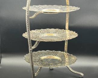 Four Petit Cake Server