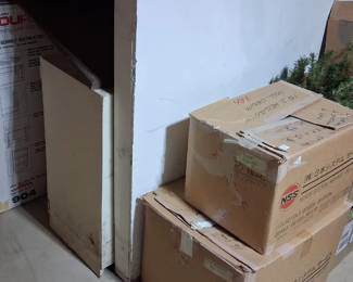 15 ft pre-lit Christmas tree