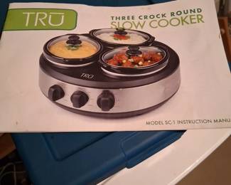 Slow cooker