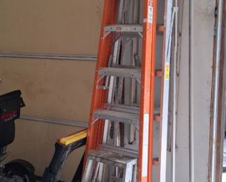 Aluminum and composite ladders
