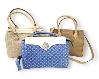 3 Guess Purses  New With Tags