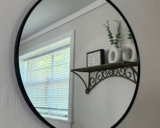 Round Metal Frame Mirror