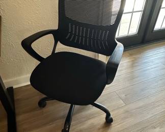 Ergonomic Mesh Office Chair