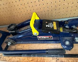 Torin BIG RED 2 Ton Floor Jack and Jack Stands Set