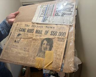 . . . Dillinger headlines in Detroit News