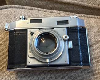 Mamiya Sekor Vintage Rangefinder Camera