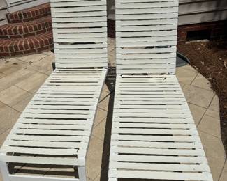 Outdoor Lounge chairs
