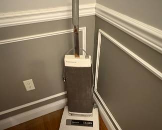 Kenmore Vacuum Cleaner 