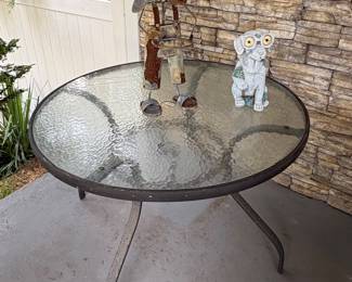 Outdoor Table & Garden Ornaments
