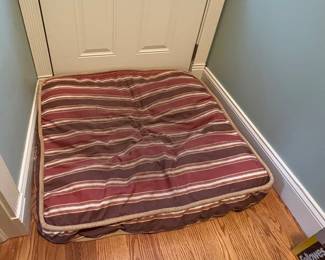 Dog Bed 