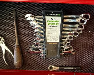 Craftsman 5-Drawer Rolling Tool Chest