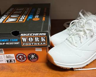Skechers Work Uno SR Slip-Resistant Memory Foam Women's Shoes