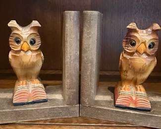 Vintage Hand-Carved Wooden Owl Bookends