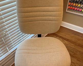 Horn of America SewComfort Chair Style