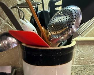 Kitchen Utensil Collection with Rotating Organizer and Ceramic Crock