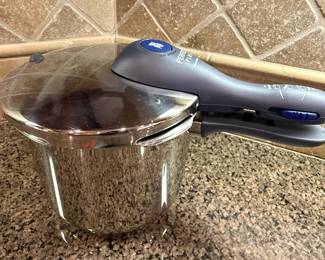 Wmf Perfect Plus Pressure Cooker