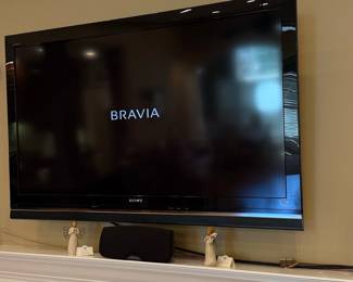 Sony BRAVIA KDL-52V5100 LCD HDTV