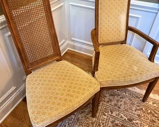 Henredon Furniture Industries Dining Table and Chairs