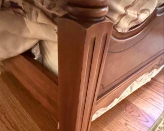 Traditional Cherry Wood Four-Poster Bed Frame Style