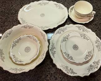 Homer Laughlin "Golden Rose 2" (Virginia Rose Shape) China Set