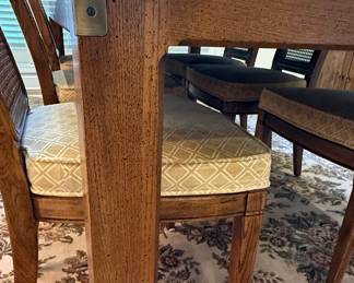 Henredon Furniture Industries Dining Table and Chairs