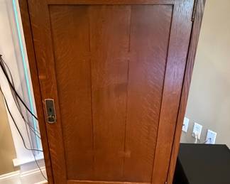 Stickley Arts and Crafts Oak Media Cabinet