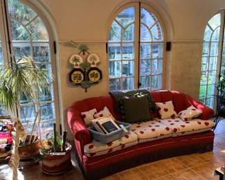 Items Located In The Sun Room