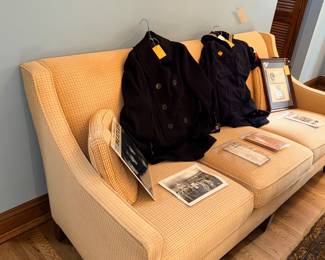 Preview Photo ~ Items In The Family Room