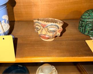 Items Located In The Entry Way