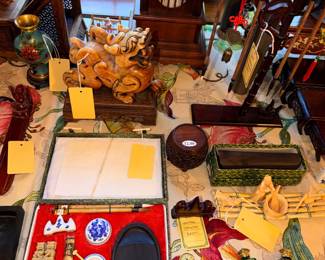 Items Located In The Dining Room