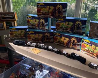 Items Located In The Sun Room / Office