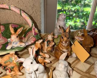 Items Located In The Sun Room