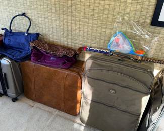 Items Located In The Sun Room / Office