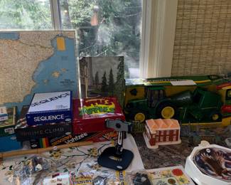 Items Located In The Sun Room / Office