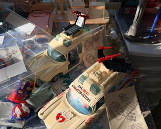 Items Located In The Sun Room / Office