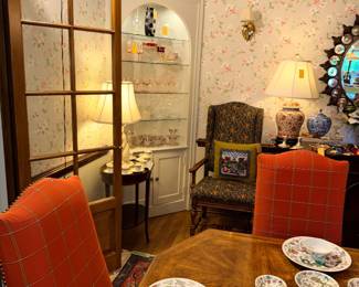 Items Located In The Dining Room