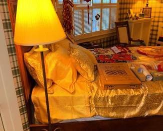 Items Located In The 2nd Bedroom