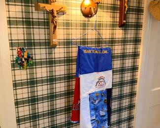 Items Located In The 2nd Bedroom