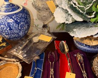 Items Located In The Dining Room